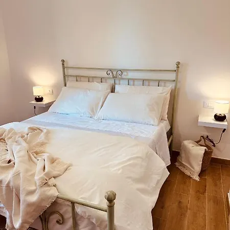 Agricampeggio La Piaggia - Vakantieboerderij Piombino